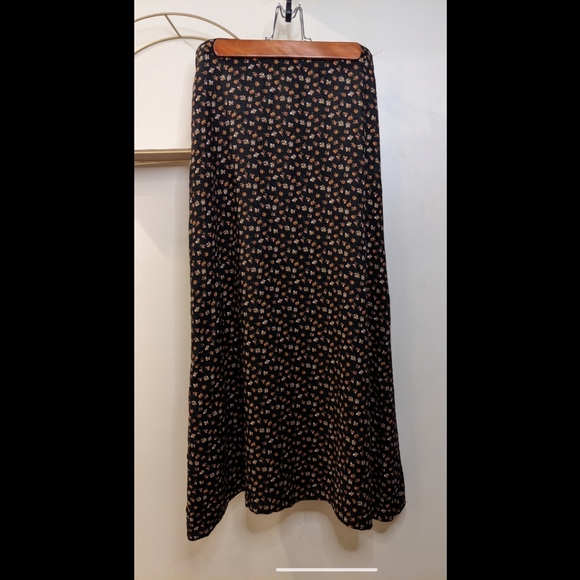 Vintage Floral Maxi Skirt | M - Picture 1 of 5